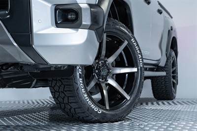 2020 Toyota Hilux - Thumbnail