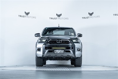 2020 Toyota Hilux - Thumbnail