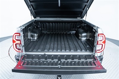 2020 Toyota Hilux - Thumbnail