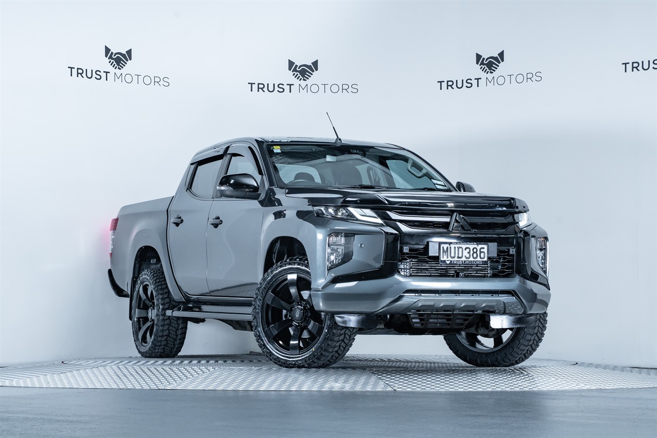 2020 Mitsubishi Triton