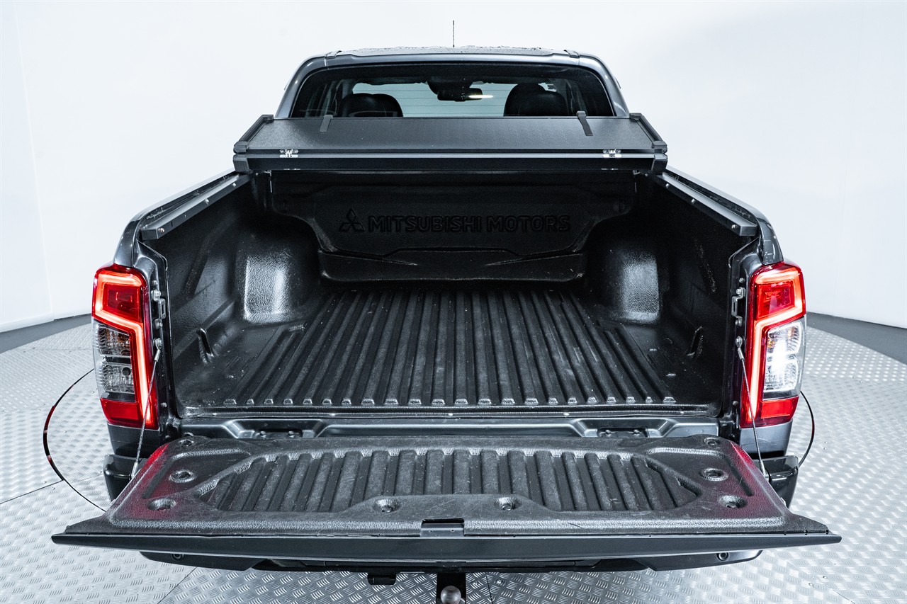 2020 Mitsubishi Triton