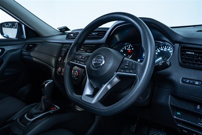 2021 Nissan X-Trail - Thumbnail