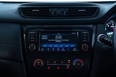 2021 Nissan X-Trail - Thumbnail