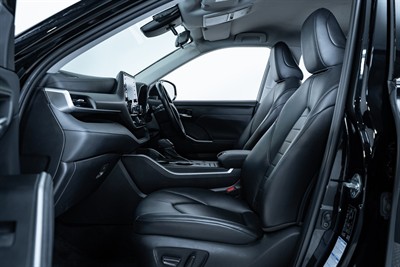 2021 Toyota Highlander - Thumbnail