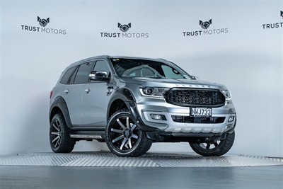 2021 Ford Everest - Thumbnail