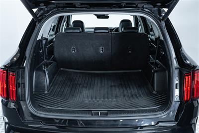 2020 Kia Sorento - Thumbnail