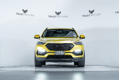 2015 Hyundai Santa Fe - Thumbnail