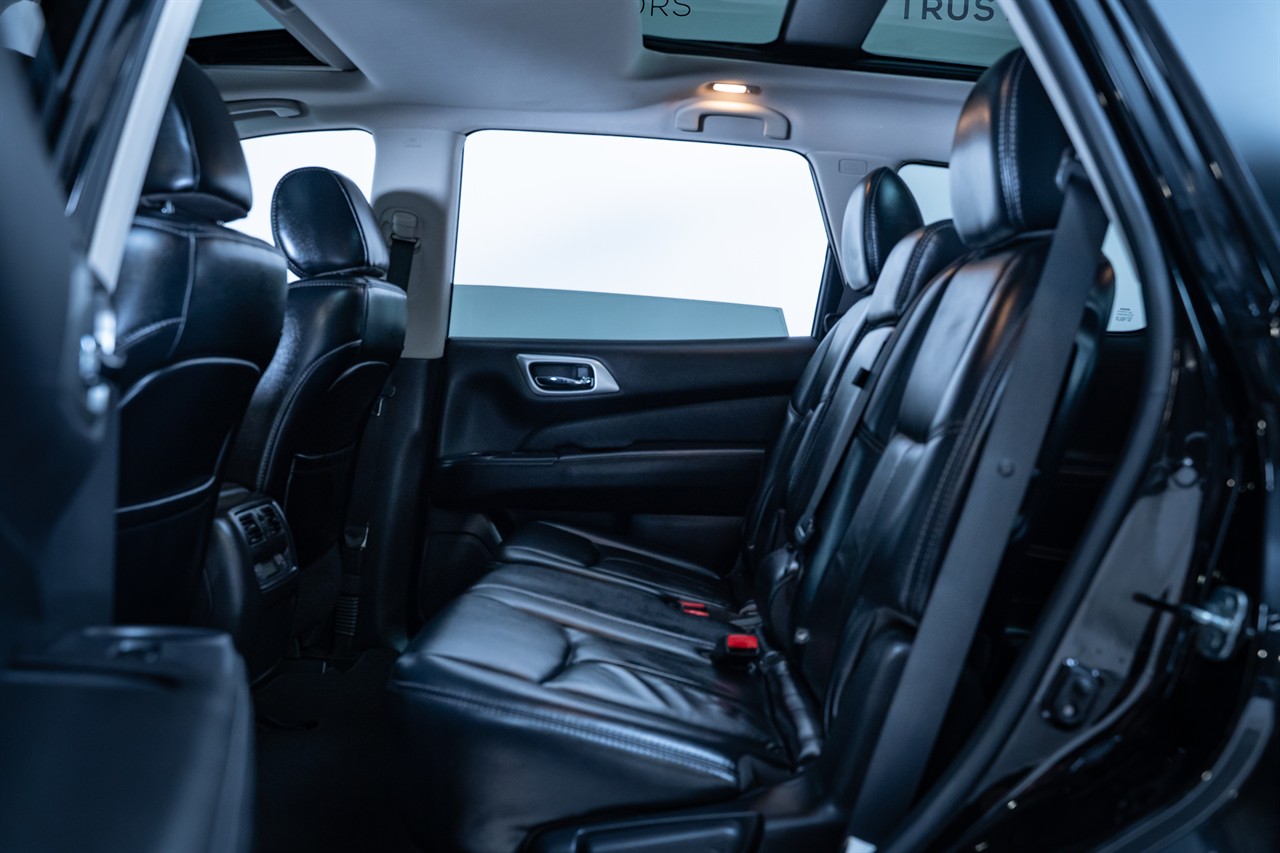 2017 Nissan Pathfinder