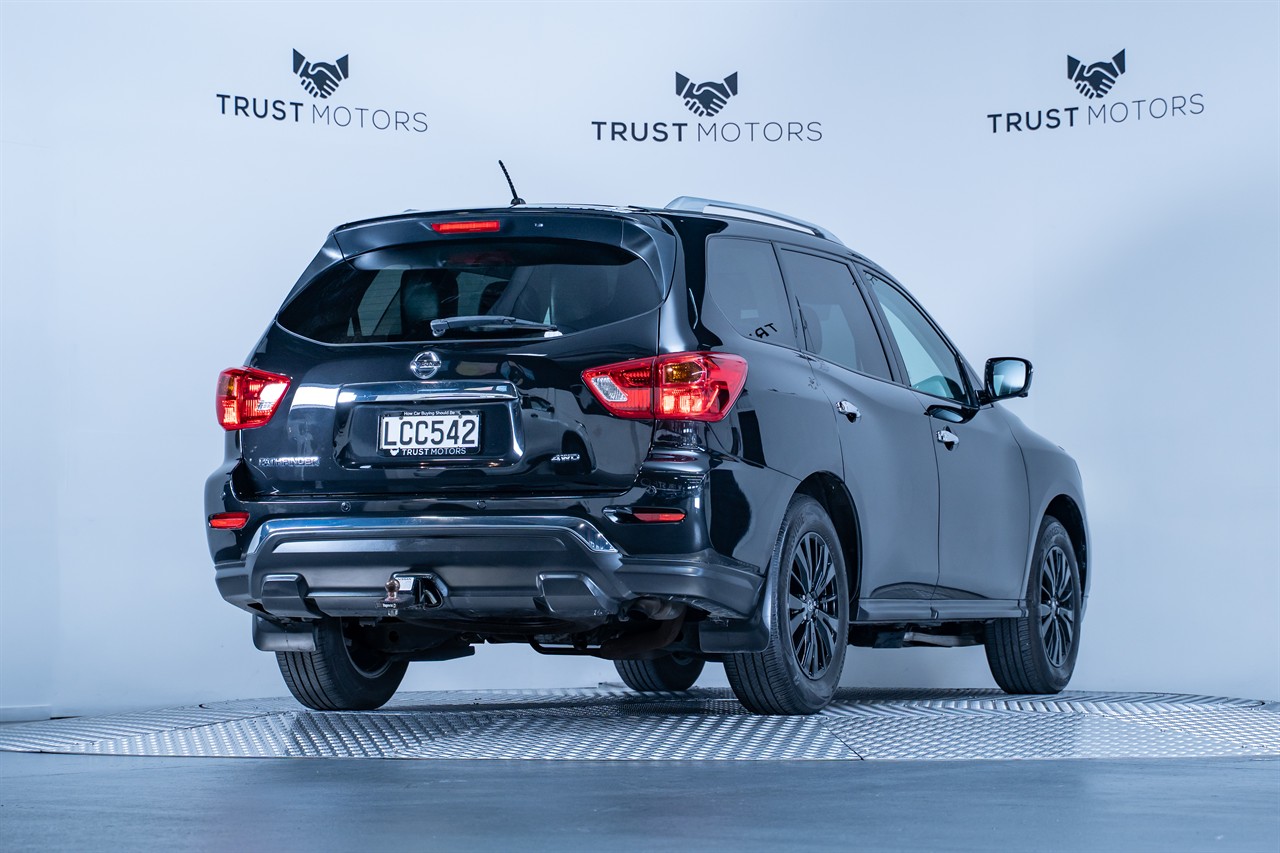 2017 Nissan Pathfinder