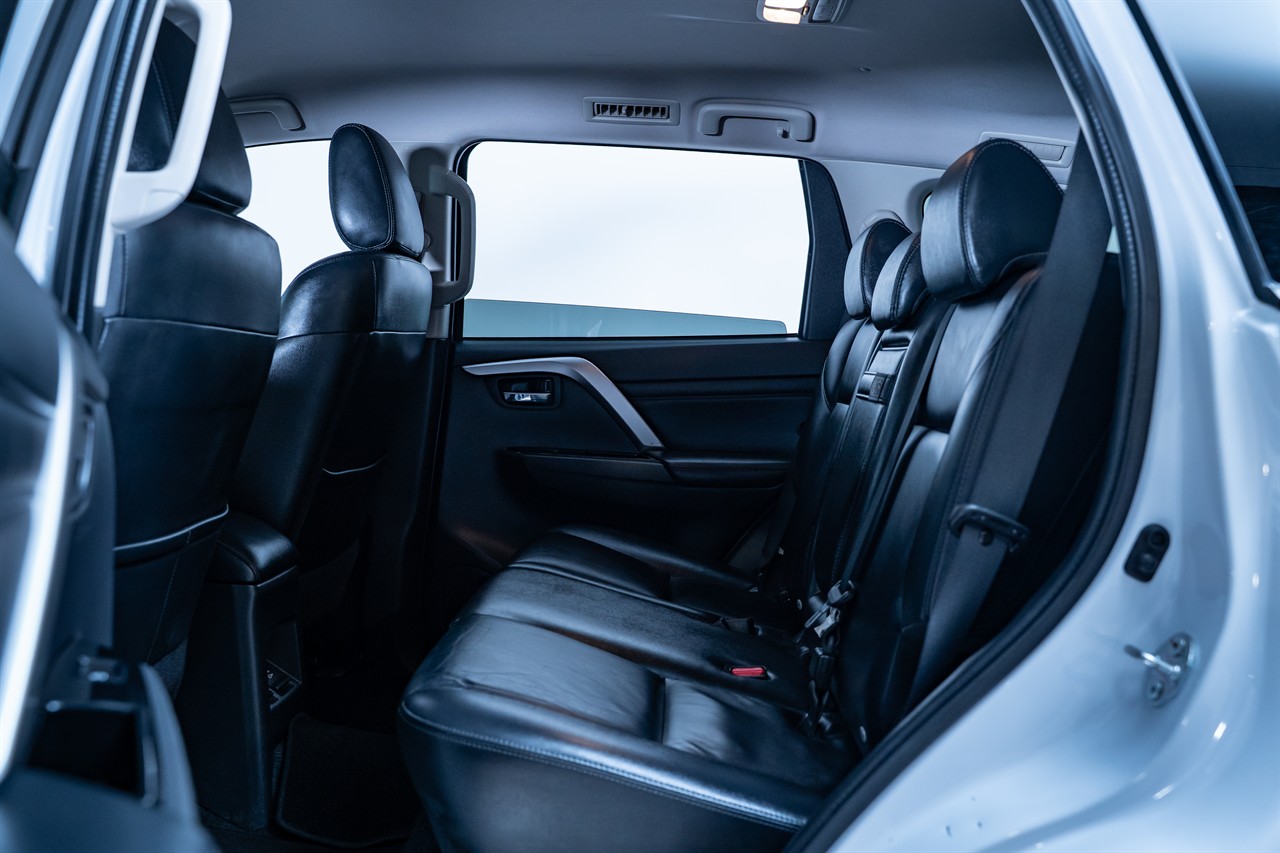2023 Mitsubishi Pajero Sport