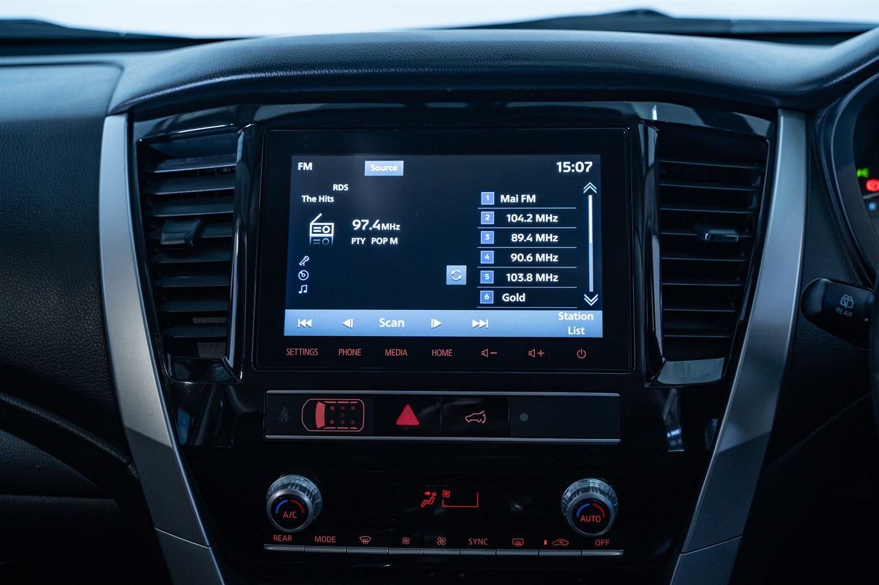 2023 Mitsubishi Pajero Sport