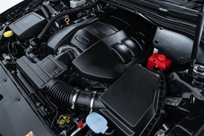 2016 Holden Commodore - Thumbnail