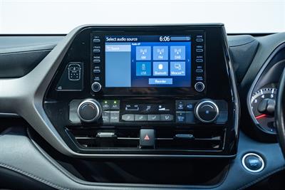 2021 Toyota Highlander - Thumbnail