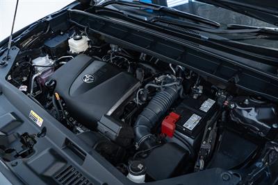 2021 Toyota Highlander - Thumbnail