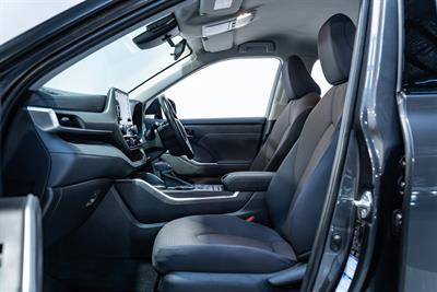 2021 Toyota Highlander - Thumbnail