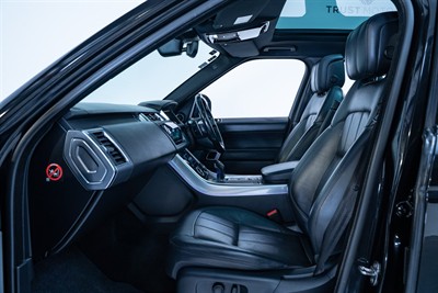 2018 Land Rover Range Rover Sport - Thumbnail