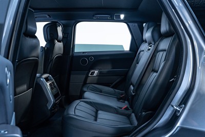 2018 Land Rover Range Rover Sport - Thumbnail