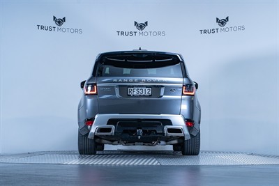 2018 Land Rover Range Rover Sport - Thumbnail