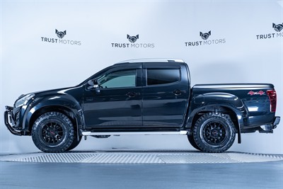 2018 Isuzu D-Max - Thumbnail