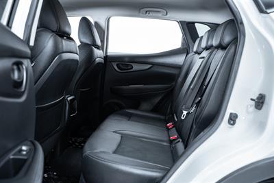 2021 Nissan Qashqai - Thumbnail