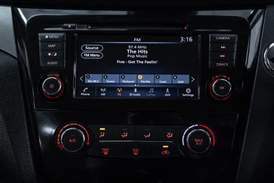 2021 Nissan Qashqai - Thumbnail