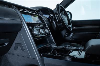 2019 Land Rover Discovery - Thumbnail