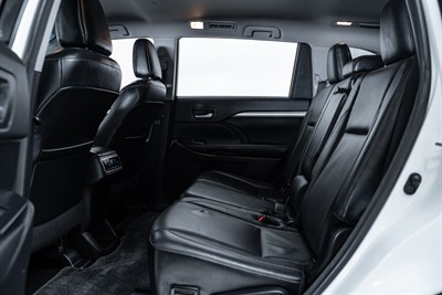 2018 Toyota Highlander - Thumbnail