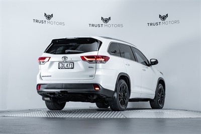 2018 Toyota Highlander - Thumbnail