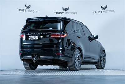 2021 Land Rover Discovery - Thumbnail