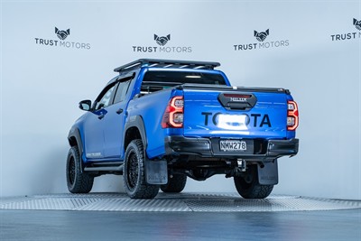 2021 Toyota Hilux - Thumbnail
