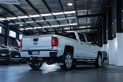 2020 Chevrolet Silverado - Thumbnail