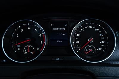 2013 Volkswagen Golf - Thumbnail