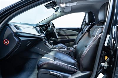 2014 Holden Commodore - Thumbnail
