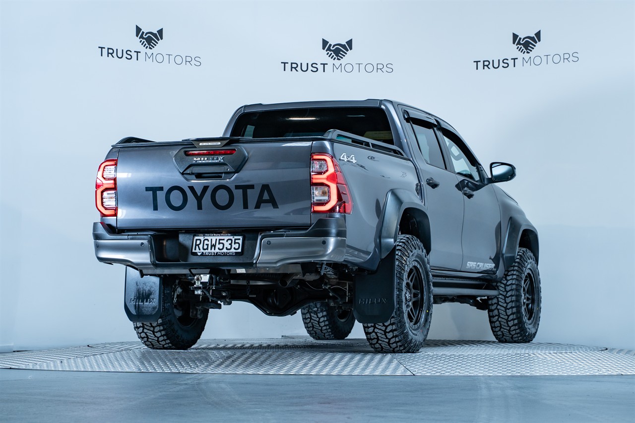 2023 Toyota Hilux