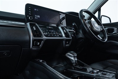 2021 Kia Sorento - Thumbnail
