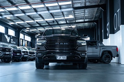 2022 Ram 1500 - Thumbnail