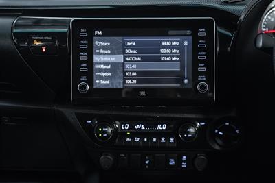 2023 Toyota Hilux - Thumbnail