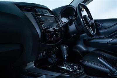 2021 Nissan Navara - Thumbnail