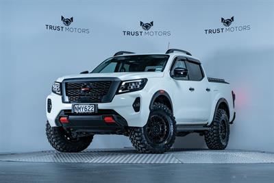 2021 Nissan Navara - Thumbnail