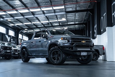 2021 Chevrolet Silverado - Thumbnail