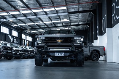 2021 Chevrolet Silverado - Thumbnail