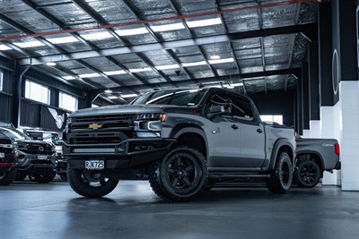 2021 Chevrolet Silverado - Thumbnail