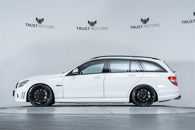 2008 Mercedes-Benz C 63 - Thumbnail