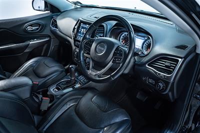 2018 Jeep Cherokee - Thumbnail