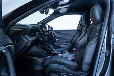 2021 Peugeot 2008 - Thumbnail