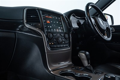 2017 Jeep Grand Cherokee - Thumbnail