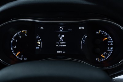 2017 Jeep Grand Cherokee - Thumbnail