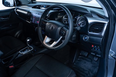 2023 Toyota Hilux - Thumbnail