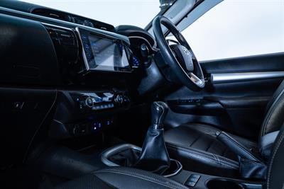 2017 Toyota Hilux - Thumbnail