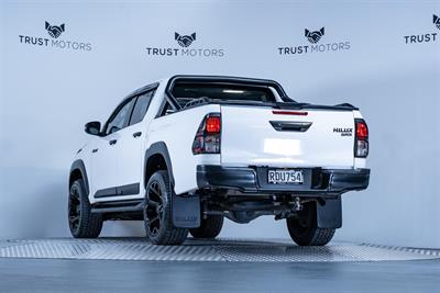 2017 Toyota Hilux - Thumbnail